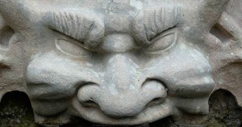 La fibromyalgie vue autrement masque de douleur