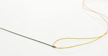 Fils de suspension et risques anatomiques